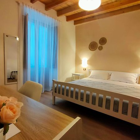 Bed and Breakfast Donna Raffaela Tertenìa Esterno foto